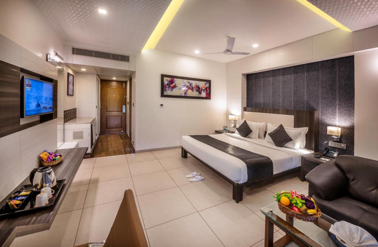 Dwarkadhish Lords Eco Inn Exterior photo